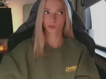 SusyBlair – webcam model profile photo Image 8