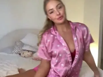 SilviaPastori – webcam model profile photo Image 3