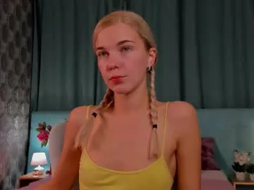 TyleneBuck – webcam model profile photo Image 14