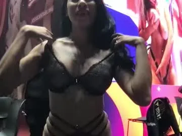 skyamber8v2 – webcam model profile photo Image 18