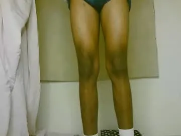 KateDivineUK – webcam model profile photo Image 9