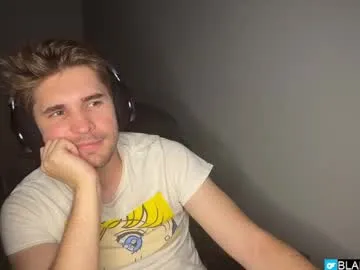 LorrySkye – webcam model profile photo Image 17