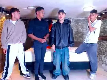 electron448 – webcam model profile photo Image 15