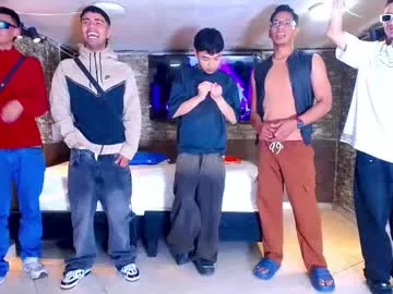 electron448 – webcam model profile photo Image 17