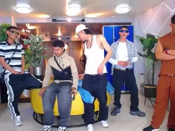 electron448 – webcam model profile photo Image 19