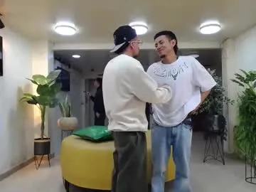 electron448 – webcam model profile photo Image 3