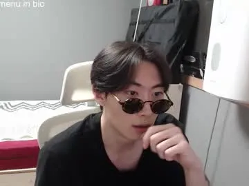 BlondeScarlettx – webcam model profile photo Image 9