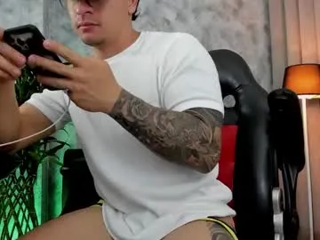 blondeangel_4u2 – webcam model profile photo Image 17