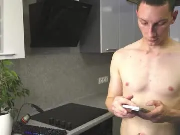 swoopyboy – webcam model profile photo Image 18