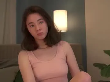 Silviyaa – webcam model profile photo Image 19