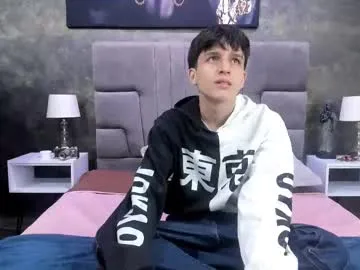 British_EmJess – webcam model profile photo Image 8