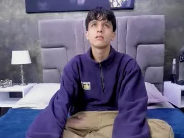 British_EmJess – webcam model profile photo Image 9