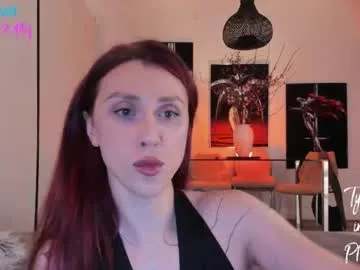 UKRaunchyRobyn – webcam model profile photo Image 6