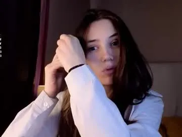 SusyBlair – webcam model profile photo Image 4