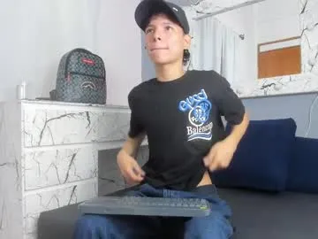 British_EmJess – webcam model profile photo Image 2