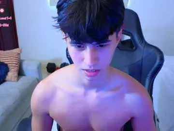 KrissyQueen – webcam model profile photo Image 13