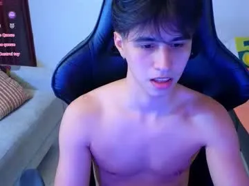 KrissyQueen – webcam model profile photo Image 6