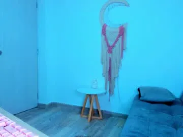 Anesteishen – webcam model profile photo Image 11