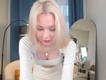 RoseCoxxx – webcam model profile photo Image 16