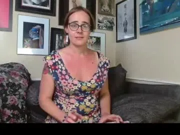 SelennaMoon – webcam model profile photo Image 11