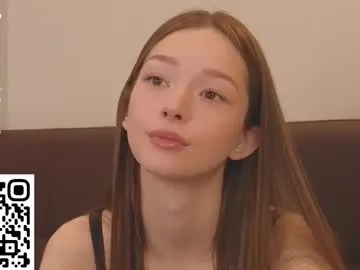 BlondeHott – webcam model profile photo Image 10