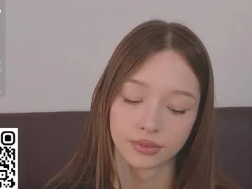 BlondeHott – webcam model profile photo Image 15