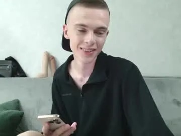 LoraDevine – webcam model profile photo Image 6