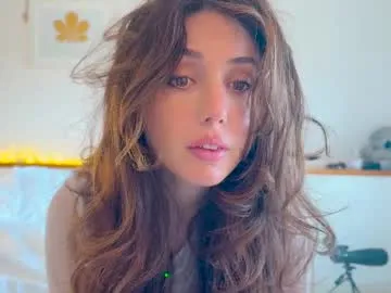 BrookeBratXO – webcam model profile photo Image 15