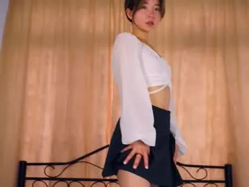 SelennaMoon – webcam model profile photo Image 10