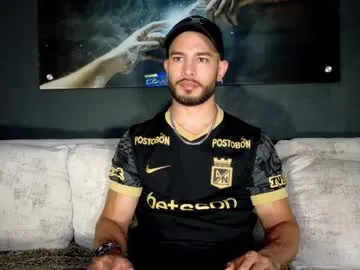 John_Abraham – webcam model profile photo Image 10