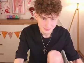 LoraDevine – webcam model profile photo Image 4