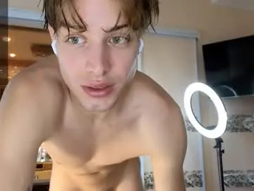 blondeangel_4u2 – webcam model profile photo Image 12