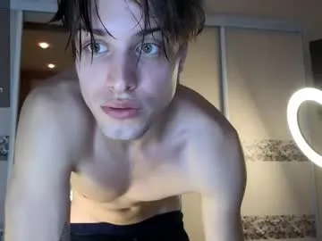 blondeangel_4u2 – webcam model profile photo Image 13