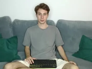 blondeangel_4u2 – webcam model profile photo Image 10