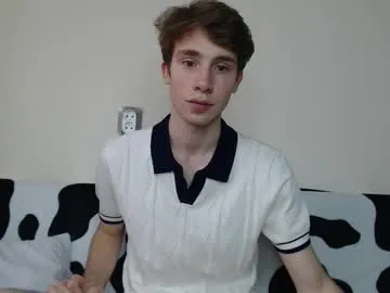 blondeangel_4u2 – webcam model profile photo Image 13