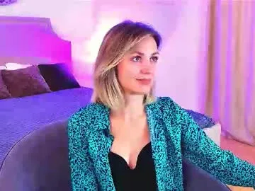 BlondeScarlettx – webcam model profile photo Image 9