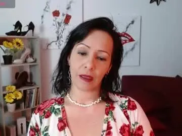 relishsavor – webcam model profile photo Image 3