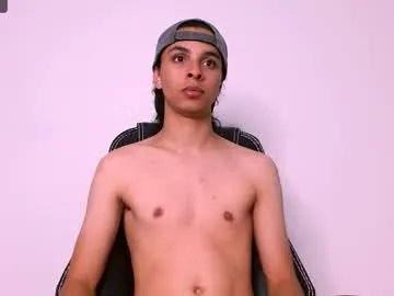 KaylinJan – webcam model profile photo Image 13