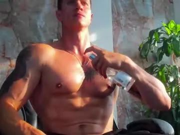 InnaWilliams – webcam model profile photo Image 7