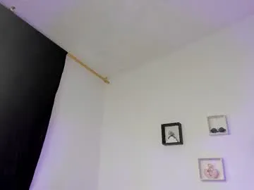 SelennaMoon – webcam model profile photo Image 3