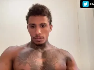 BlondeScarlettx – webcam model profile photo Image 16