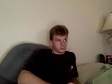 max04 – webcam model profile photo Image 8