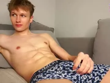 blondeangel_4u2 – webcam model profile photo Image 17