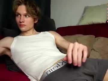 blondeangel_4u2 – webcam model profile photo Image 2