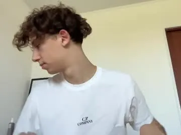 British_EmJess – webcam model profile photo Image 18