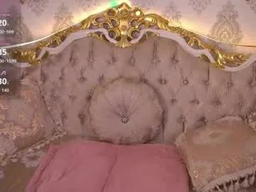 HelenStarUK – webcam model profile photo Image 11