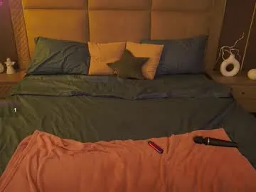 HelenStarUK – webcam model profile photo Image 19