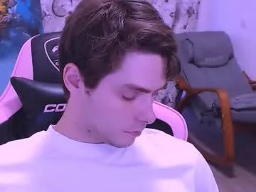 alexwos – webcam model profile photo Image 16