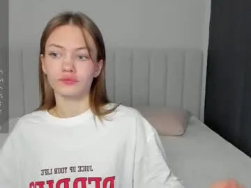 StarKristy – webcam model profile photo Image 18