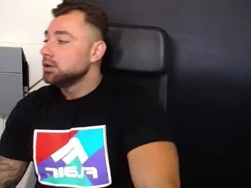 SelennaMoon – webcam model profile photo Image 6